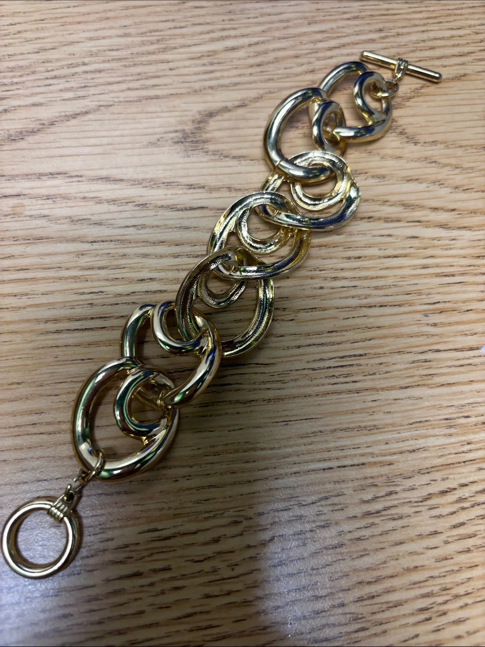 Polished Gold Link Toggle Bracelet - Women Jewelry